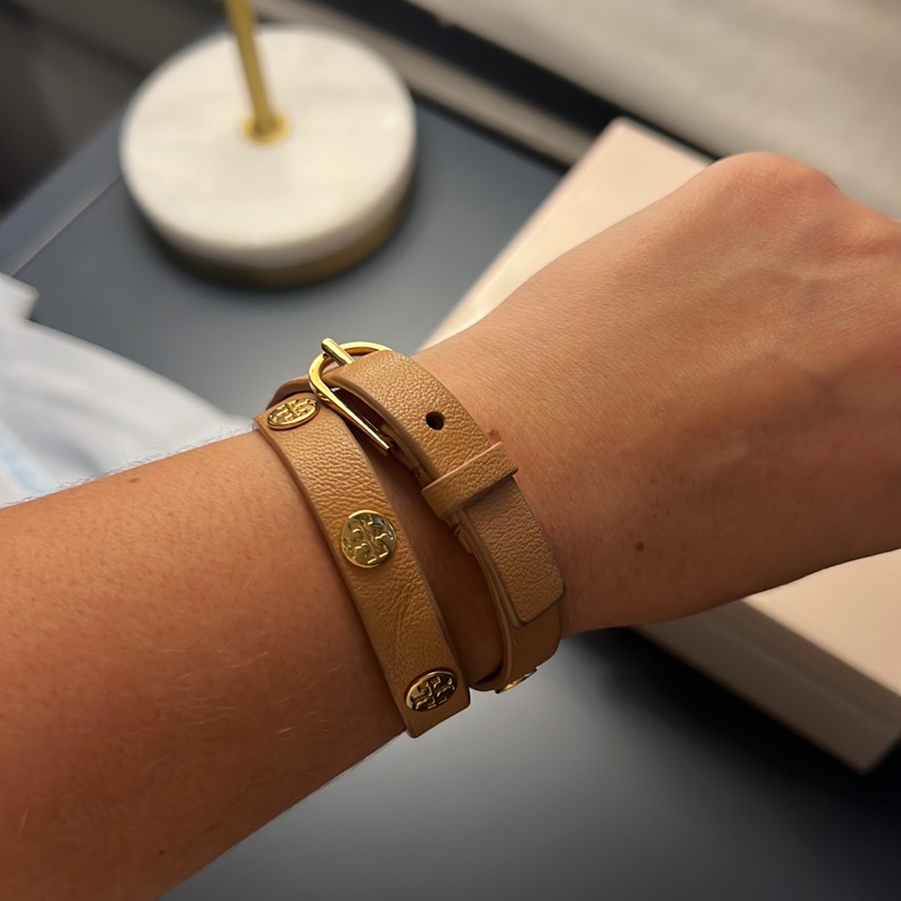 Tory Burch Logo wrap bracelet